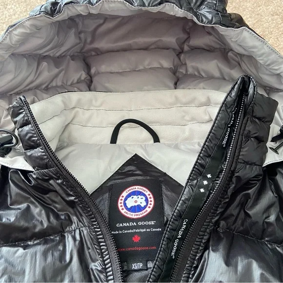 Canada Goose Black Puffer Jacket - Picture 7 of 16